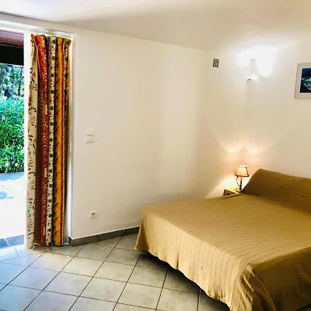 Résidence Les Lièges De Palombaggia * Porto Vecchio